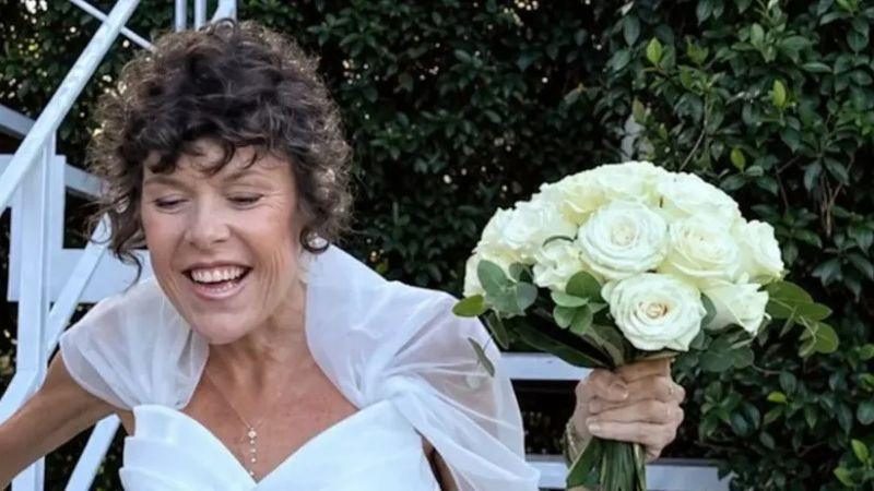 Moniga, domani l’ultimo saluto a Sara Stefini: scomparsa cinque giorni dopo le nozze