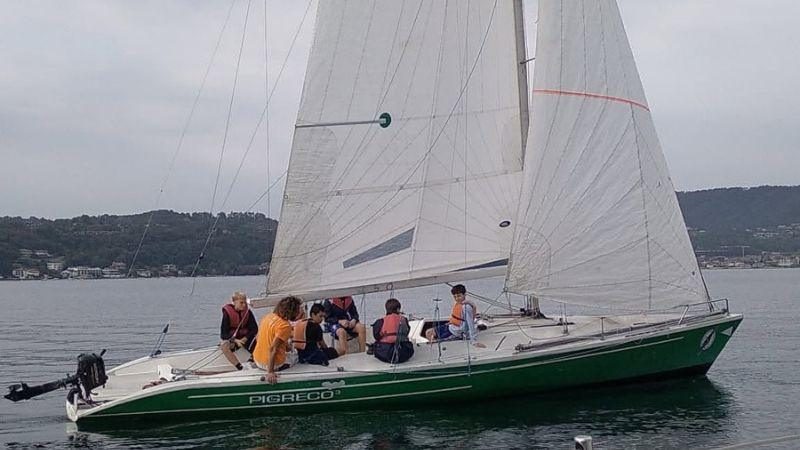 San Felice, gli studenti della Zanelli salgono in barca a vela con il progetto "Sport a Scuola"