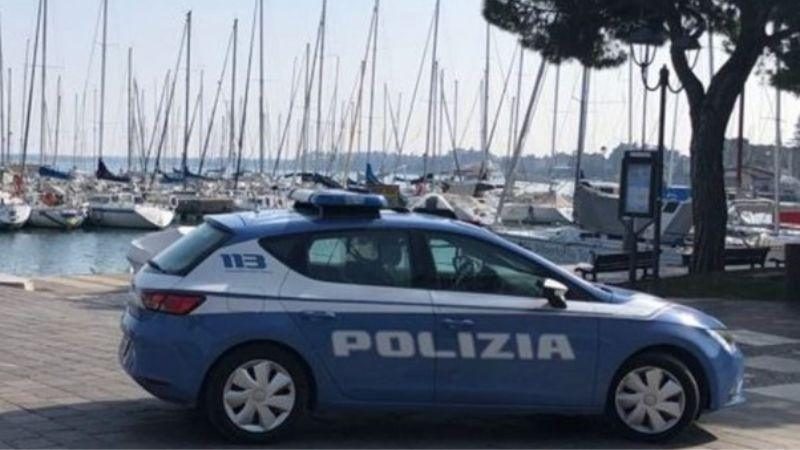 Cocaina nascosta nella sottoscocca con le calamite: arrestato un pusher a Desenzano