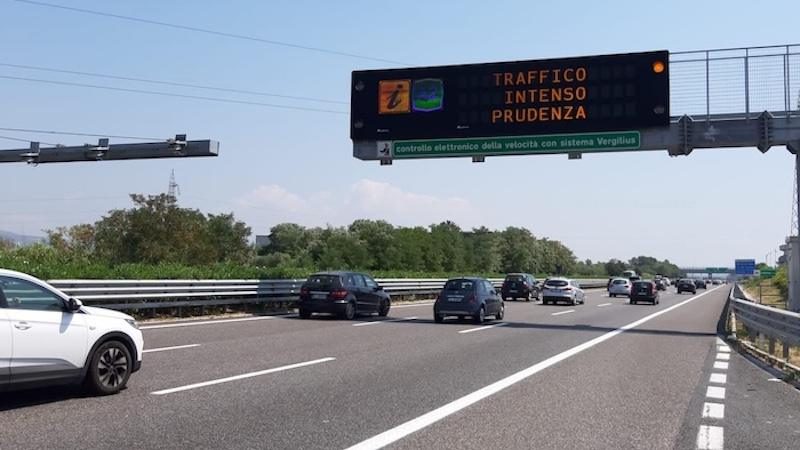 Contro-esodo, si torna a casa: fino a domenica oltre 27 milioni di spostamenti su strade e autostrade