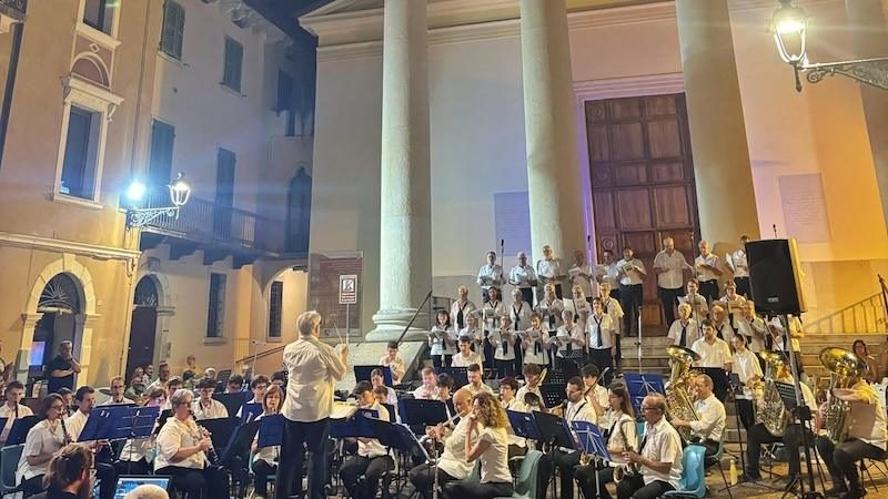 Notte di note a Bardolino: proseguono i concerti della Filarmonica