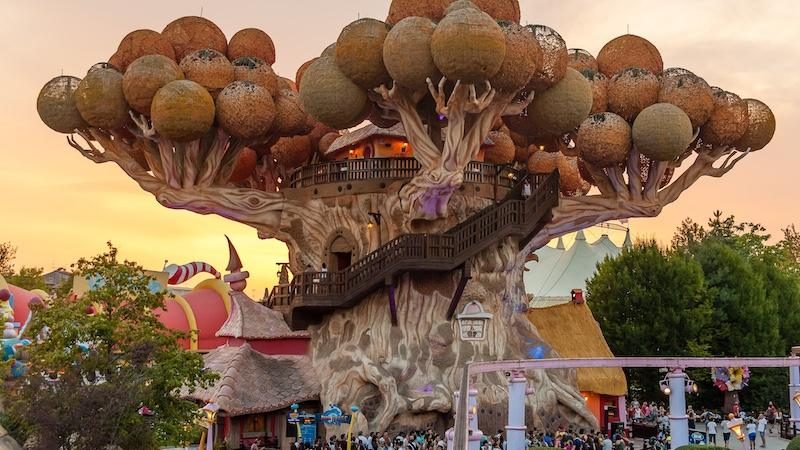 Parcheggi vicino a Gardaland gratuiti: decisione del Comune dopo sentenza definitiva